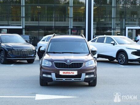 Skoda, Yeti, 1800, 152, бензин, внедорожник, робот, полный привод, среднее состояние, левый, коричневый, 1 267 000 ₽