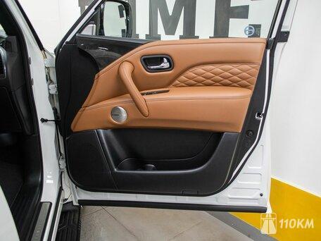 Infiniti, QX80, 5600, 405, бензин, внедорожник, автомат, полный привод, среднее состояние, левый, белый, 9 999 000 ₽